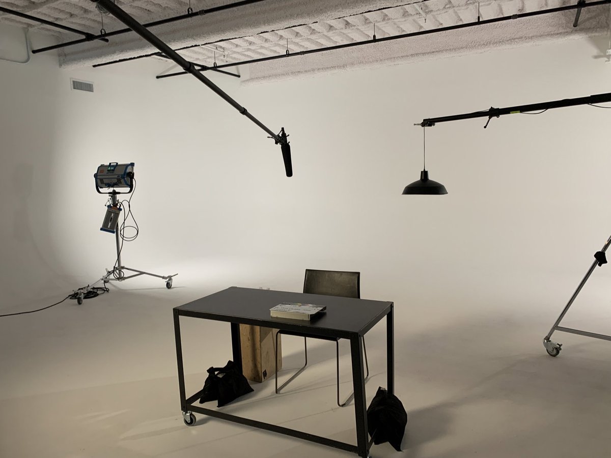 glynco's tweet image. Long day shooting today about real-world #interrogations - lawful, effective and informed by science - the next wave: SMART Tradecraft for #EffectiveInterviewing