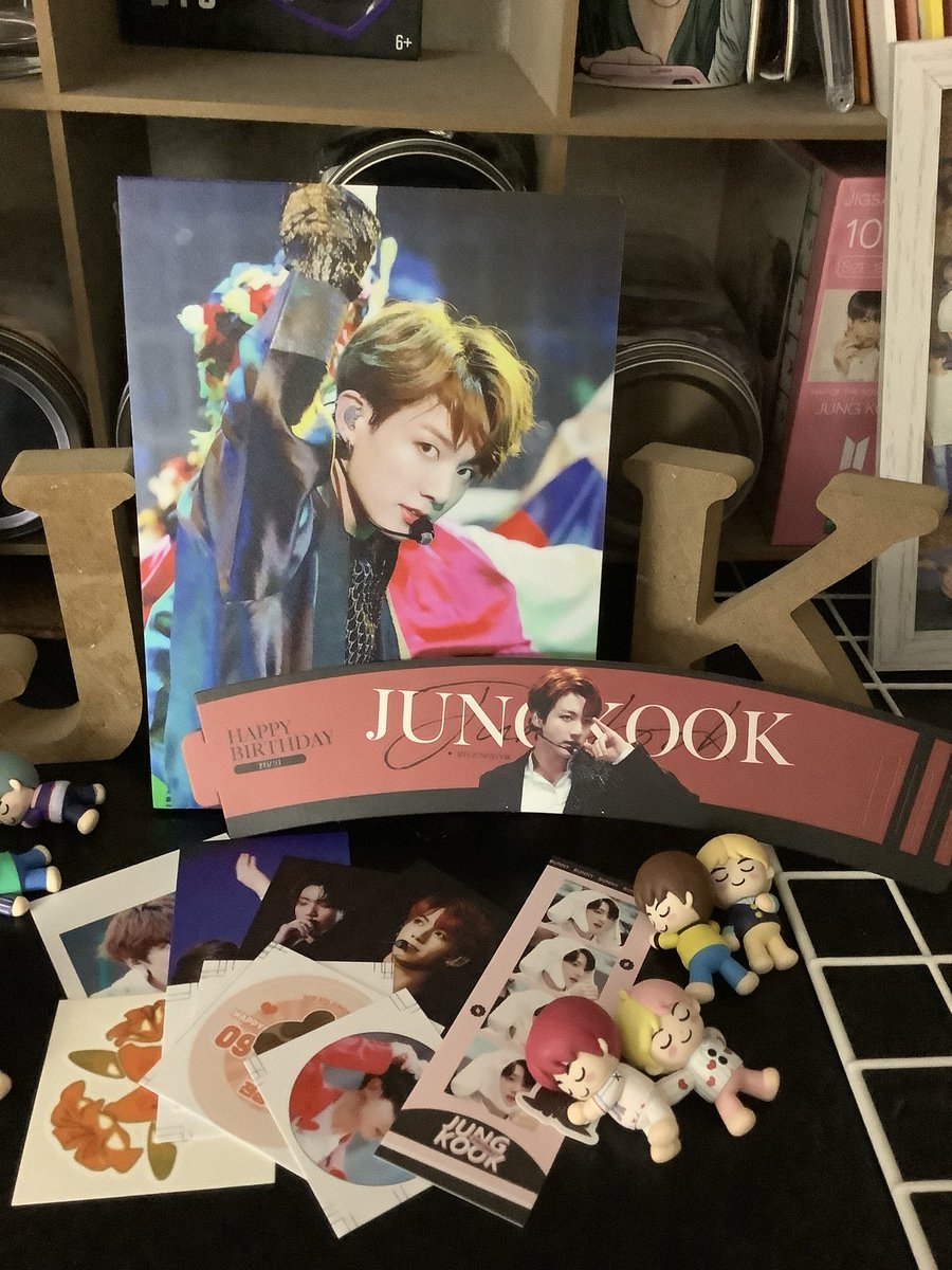 JK935BTS's tweet photo. @9795GO様

無事に到着しました。
欲しかった衣装のグクがお得に手にに入って
大満足です。しかも、早い！感激すぎです😭
ありがとうございました💕💕 https://t.co/gFEdzydAcG