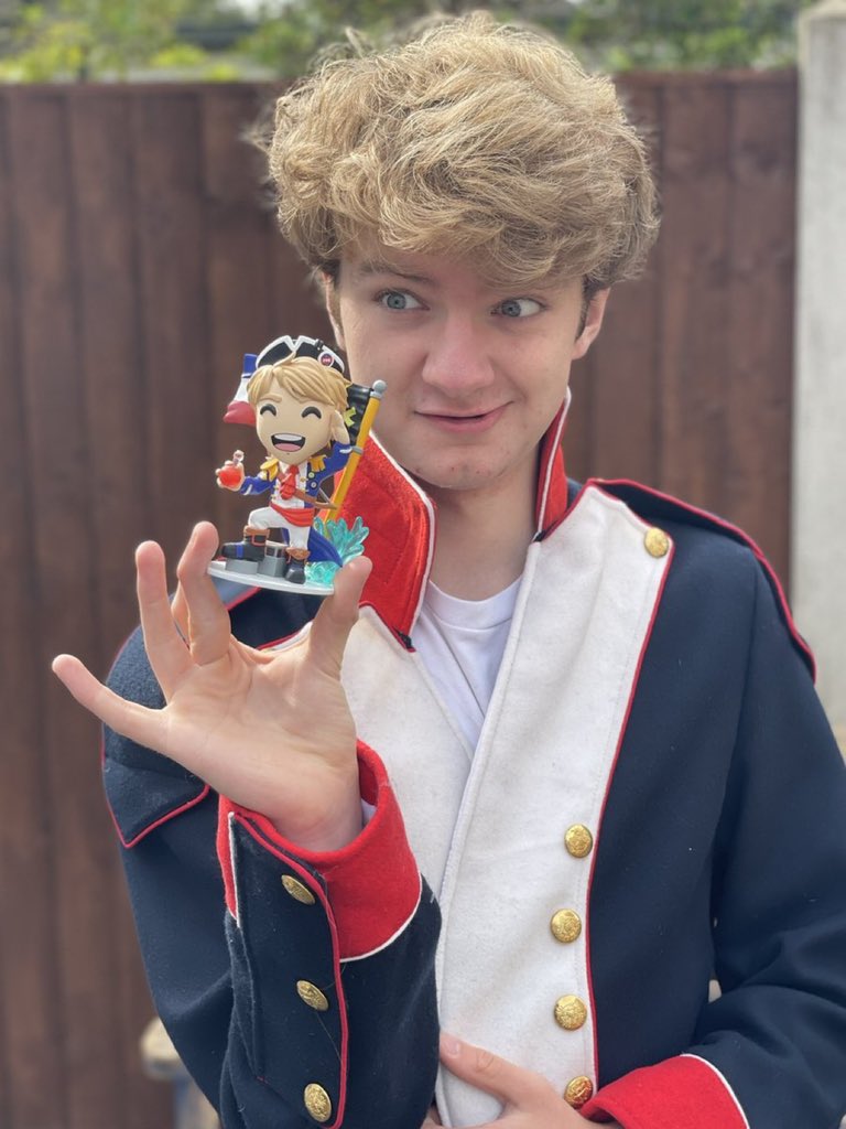 skinnystoner69's tweet photo. why do i hate him so much https://t.co/LuTgzm0Bmz