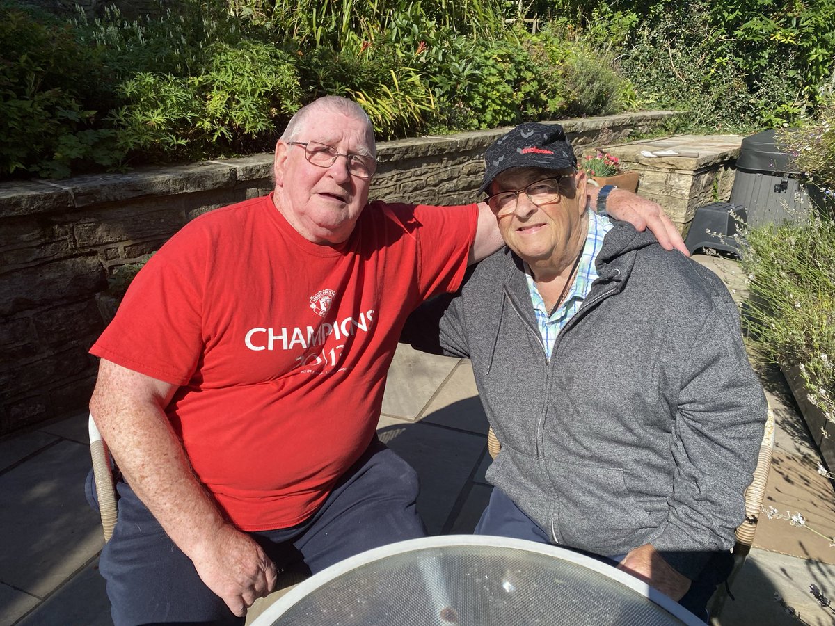 tmdruskin's tweet photo. @MarcusRashford wondered if you’d be happy to send my dad a signed picture? He’s a life long Utd fan, and is very poorly. We knew your dad and Robert and Geoff! This is us in OT waiting for the cup to come home! https://t.co/ZtZ4IcLb6z