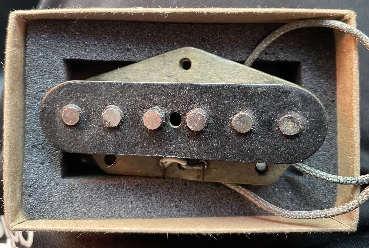 CiaranTallon's tweet photo. Thanks to @thegtrwrkshop for a great job rewinding my 1970’s @Fender tele custom bridge pick up. Super job &amp; great to deal with.  Getting whole guitar back to 100% in next week with @gerry_fahy 🔥Photos to follow. #highlyrecommended #telecustom #fendertelecastercustom https://t.co/eXodVWn7Yd