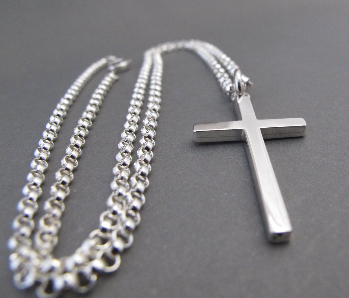 OrganicRust's tweet image. Excited to share the latest addition to my #etsy shop: Sterling Silver Cross Pendant Necklace for Men on 925 Silver Belcher Rollo Chain Mans Jewelry etsy.me/3zyYRUJ #unisexadults #silver #crosscharm #mensjewelry #manjewelry #men