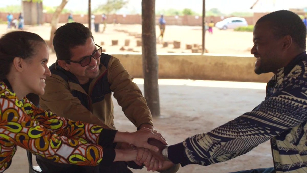 SplicerFilms's tweet image. Maick, Clarissa, and Wagner founder of Fraternity without Borders commit to building an orphanage for kids in need in DRC.

#UnmaskedFilm #SplicerFilms #ImpactfulStories #UnmaskedDocumentary #Storytelling #Storyteller #Inspiration #Action #Leadership