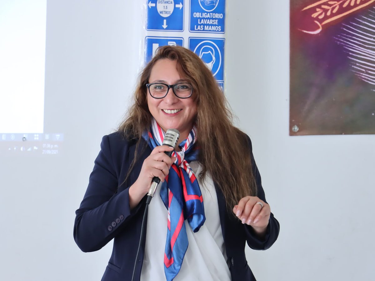 FabianAlamilloH's tweet photo. Hoy desde el PRD en #Iztacalco (@iztacalcomitep1), se impartió el Taller: "El GPS en tú vida", enfocado a las Juventudes.
Agradezco la invitación y la oportunidad de participar.
Sigamos generando estos espacios de participación. #SomosPRD.
#ElSolSale ☀️✌🏻 https://t.co/EArvXVqmT0