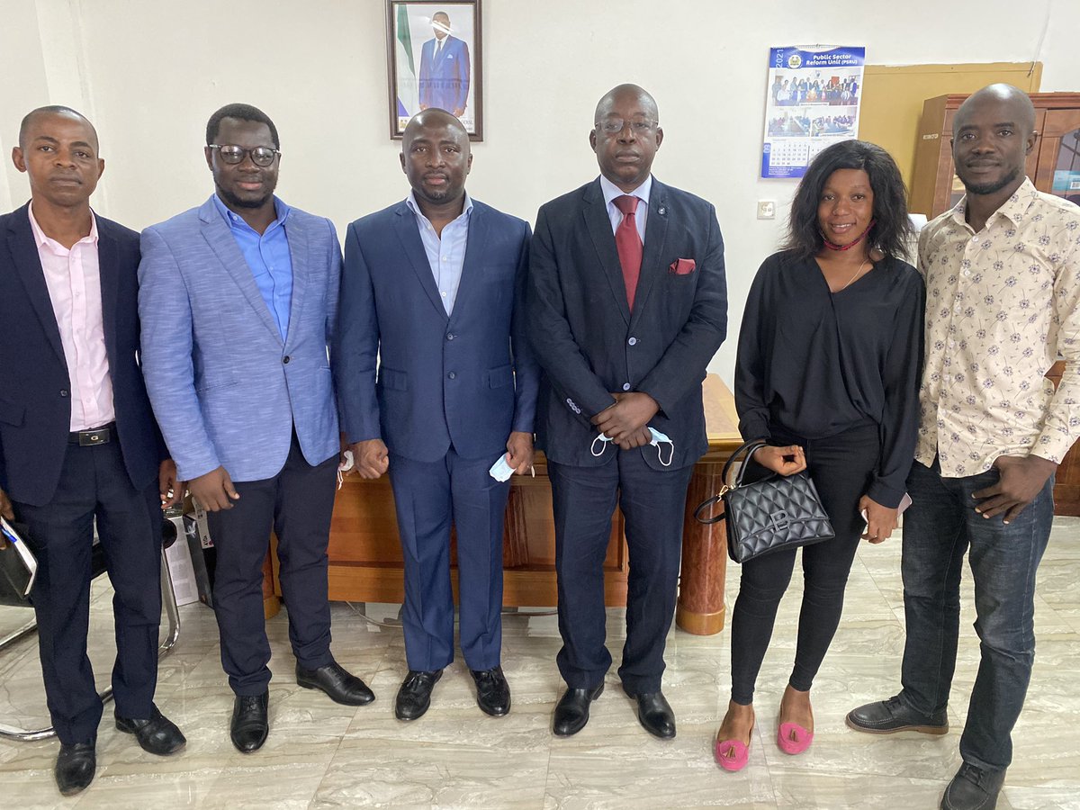 ThomasMooreCon1's tweet photo. CAN and ASUTIC paid a courtesy call on the Deputy Minister of Information and Communications to further discuss on Personal Data Protection right in SL and the need to ratify the Malabo Convention to which SL is a signatory. Twas very fruitful!
#CAN
#ASUTIC https://t.co/3DfbVHjkGv