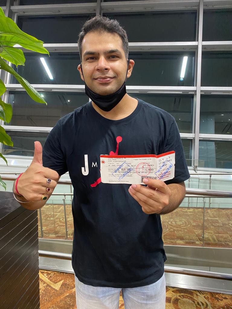 CROSSLA20206857's tweet image. Our student Sidharth Sidhu taking first direct flight to Toronto of Air Canada on 21st September 21 after Lockdown2.. Crossland wish him all the best for his career and safe journey.  
crosslands.in
#canada #canadavisa #aircanada 
#crossland #studyvisa #studyincanada