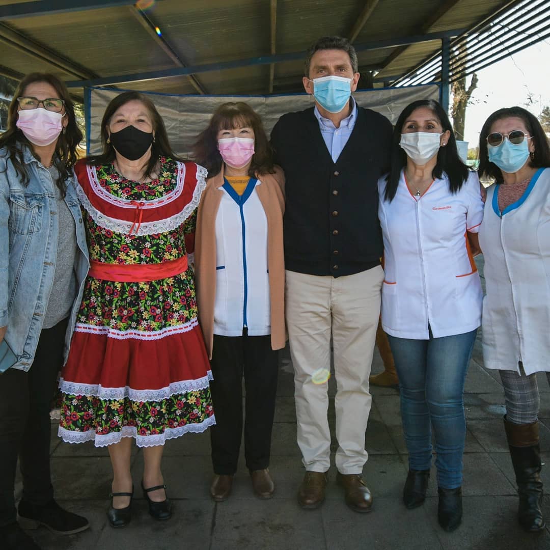 Nuestro alcalde <a href="/BenaventeCamilo/">Camilo Benavente</a>, visitó la emblemática zona de venta de Mote con Huesillos en la avenida O'Higgins que empezó una nueva temporada con atención todos los días desde las 11:00 hasta las 20:00 horas.
#Chillán