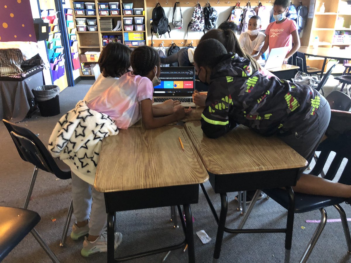 Ms V #5thgraderocks tweet media