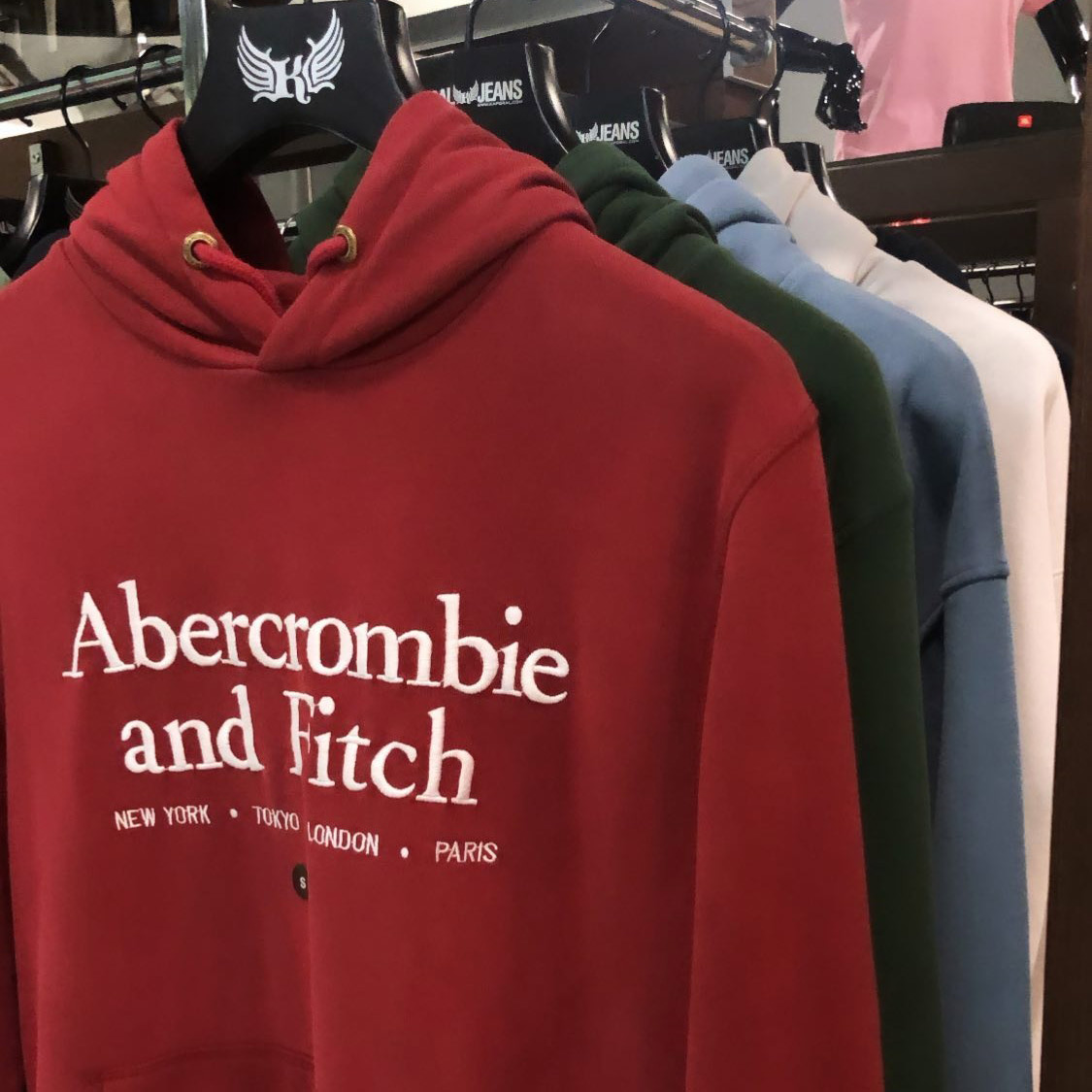 mimodashop's tweet photo. Мужские толстовки в шоуруме и интернет магазине Мимода
https://t.co/VMR1ceOryi
#худи #толстовки #mimoda https://t.co/AkEuMDl9K7