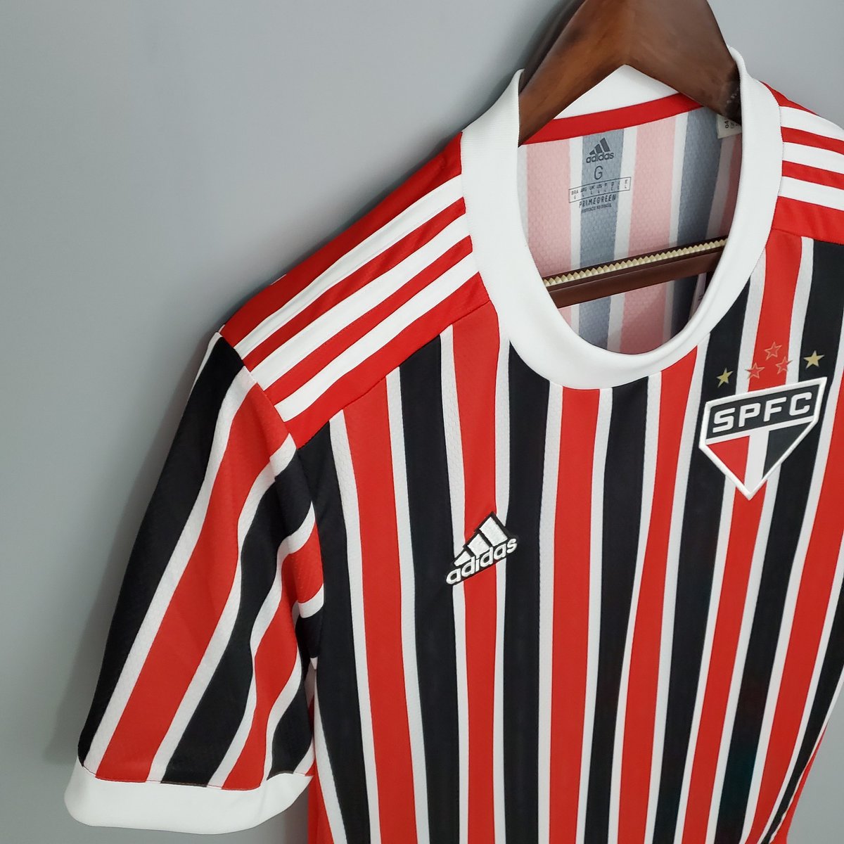 OutletFirst's tweet image. SÃO PAULO 21/22 l HOME 🔥

💰 Valor:
• R$ 149,99

👕 Tamanho:
• P ao GGG

ADQUIRA A SUA PELO NOSSO WHATSAPP, LINK NA BIO 🔥

#nike #adidas #futebol #tenis #camisa #camisadetime #ucl #champions #novidades #goiânia