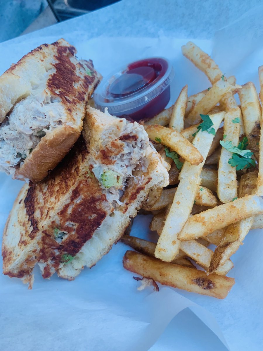 Chuck-Tuna Melt✌️