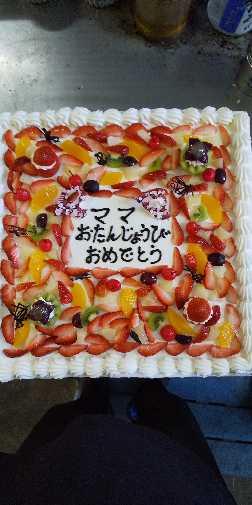 りゅう ハニークイーンオーナー おはようございます 昨日の熊本コロナは人です 来月から緊急事態宣言も解除されそうですね 熊本市はお酒の提供が今週末から8時までokになります 今年は忘年会あるかな 村上選手昨日もhr打ちました 打点王も