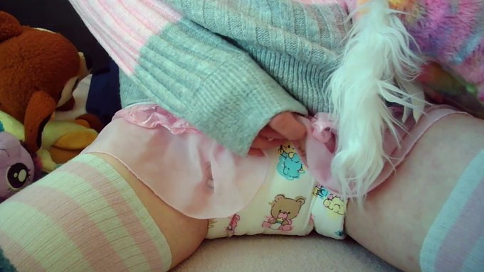 Too cute? 👼 #abdl https://t.co/PX7xUtGMZJ<a href="/tag/abdl"class="tags">#abdl</a>