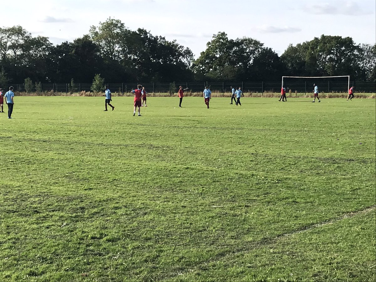 Great turn out tonight for Year 7 and Year 10 football training. First fixtures on the horizon now. ⚽️⏰