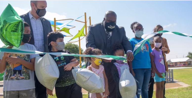 Check out the new playground equipment at Booker T Washington, Sanger Elementary and Will Rogers schools. buff.ly/3ku1aEA