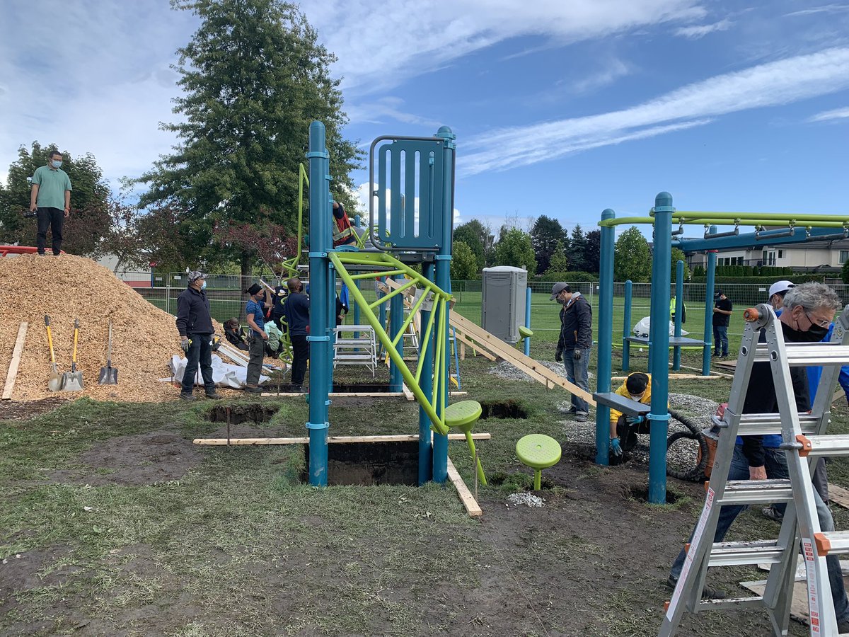 Ferris School tweet media