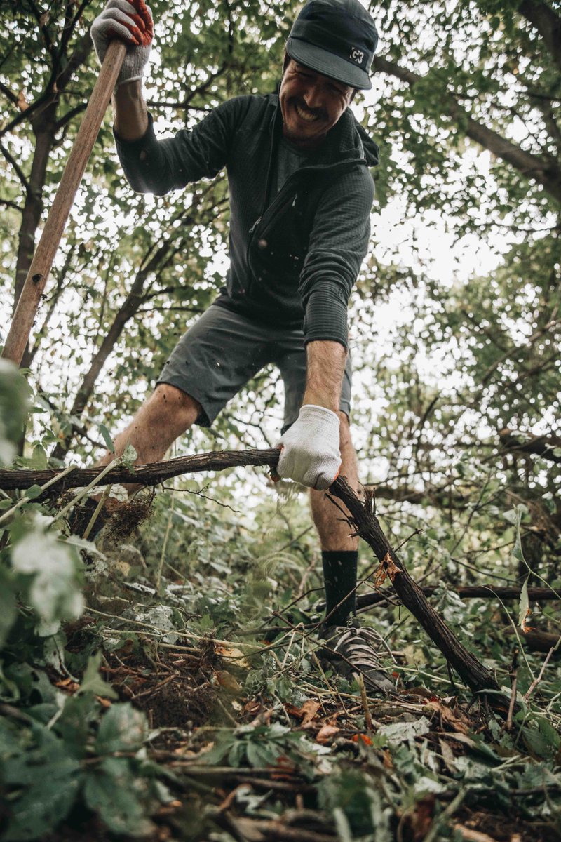 Skirack Vermont (@skirackvt) on Twitter photo Store Update! We will be CLOSED tomorrow (9/22) and Thursday (9/23) while we get our hands dirty at the <a href="/IntervaleCenter/">The Intervale Center</a> for our Company Field Day and then give our staff a well deserved break! Store Update! We will be CLOSED tomorrow (9/22) and Thursday (9/23) while we get our hands dirty at the <a href="/IntervaleCenter/">The Intervale Center</a> for our Company Field Day and then give our staff a well deserved break!