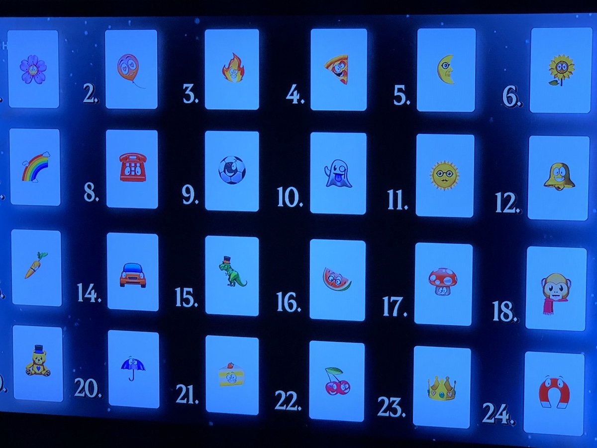 MaT_GiF's tweet photo. Ma io che dopo 10 secondi mi ricordo solo fiore rosa? 😒#VoglioEssereUnMago https://t.co/jH3W2jESqh