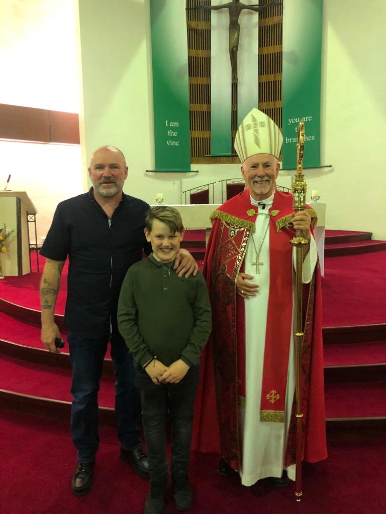 Eamonobuckle's tweet photo. Proud day my grandson Danny’s confirmation 👍🙏💚 https://t.co/QoUfcgey9G