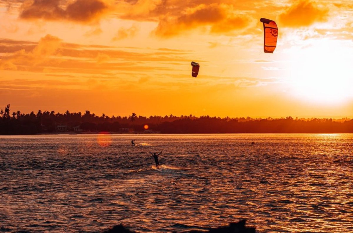 Wonders of Watamu (@wondersofwatamu) on Twitter photo Kitesurf into the sunset with <a href="/TribeWatersport/">Tribe Watersports</a>, you know you want to!
π
π§‘π€©
#VisitWatamu #MagicalKenya #Watamu #Kenya #KenyaCoast #SeeKenya #KiteLife #Kiteboarding Kitesurf into the sunset with <a href="/TribeWatersport/">Tribe Watersports</a>, you know you want to!
π
π§‘π€©
#VisitWatamu #MagicalKenya #Watamu #Kenya #KenyaCoast #SeeKenya #KiteLife #Kiteboarding