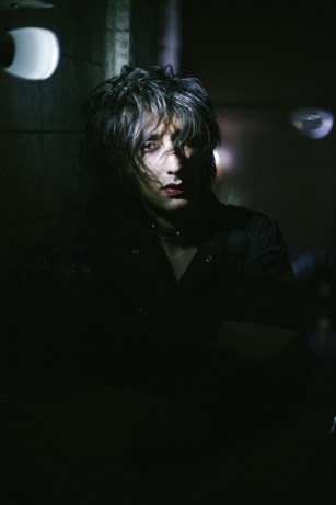 Happy birthday to the lead singer of one of my favourite bands, Faris Badwan of The Horrors. 