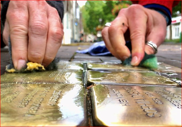 Stolpersteine S'dam tweet media