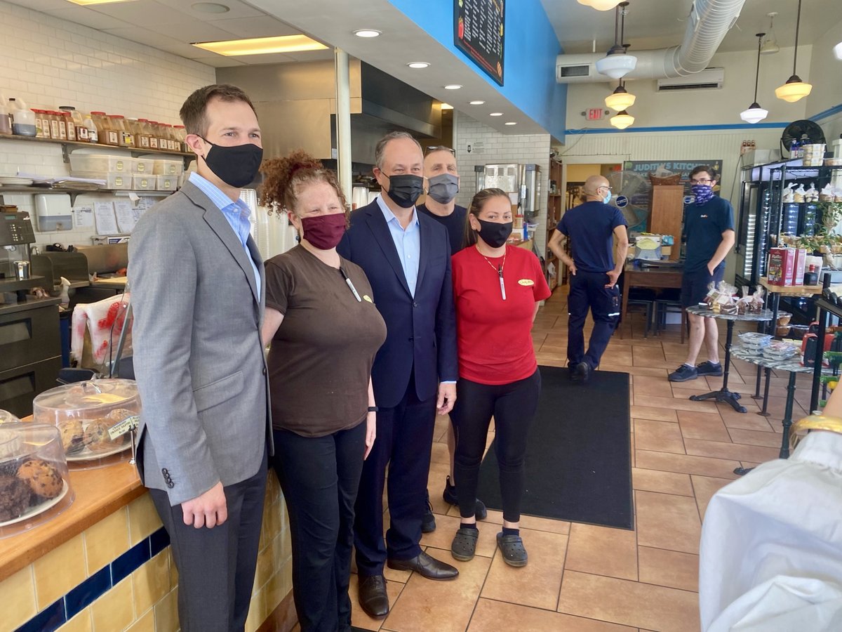 JakeAuch's tweet photo. .@Judiths_Kitchen is a staple in Newton — as I showed @DouglasEmhoff around, I ran into friends and familiar faces. 

We spoke with Chef Judith Kalish; her meals brighten any day. Spots like Judith’s Kitchen are what makes Newton a special place to live. https://t.co/4MXDXOFoG7