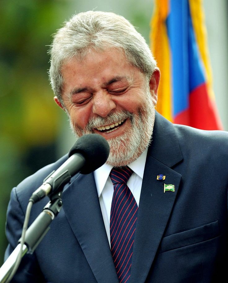 updatecharts's tweet photo. Preparando o corpo para o seu comeback, Lula diz caminhar 9km todos os dias: "Quero estar muito bem no ano que vem." https://t.co/lP33nPcJm3