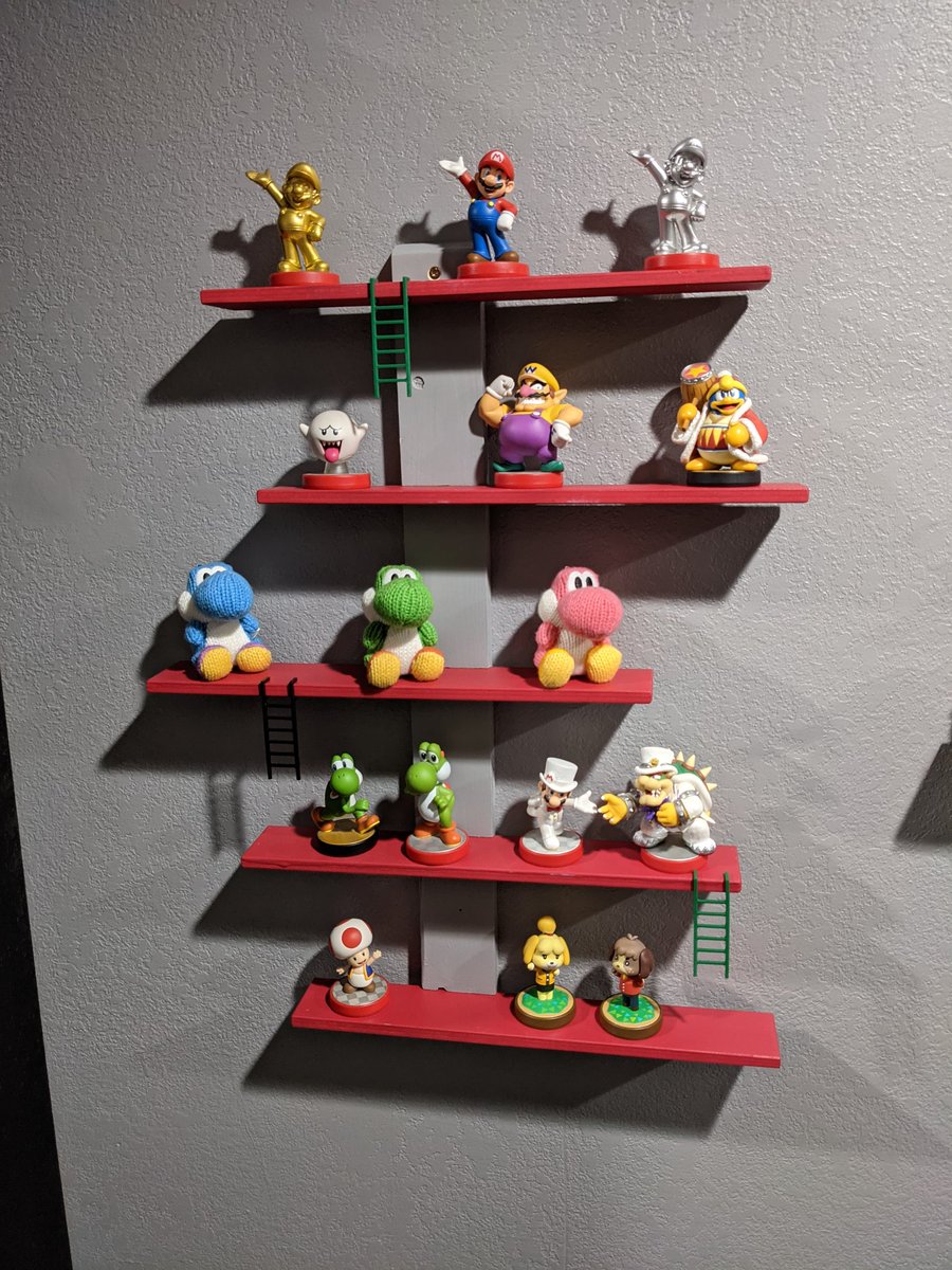 IndigoCharge's tweet photo. Made some #amiibo shelves!!! https://t.co/cxsM10w22b