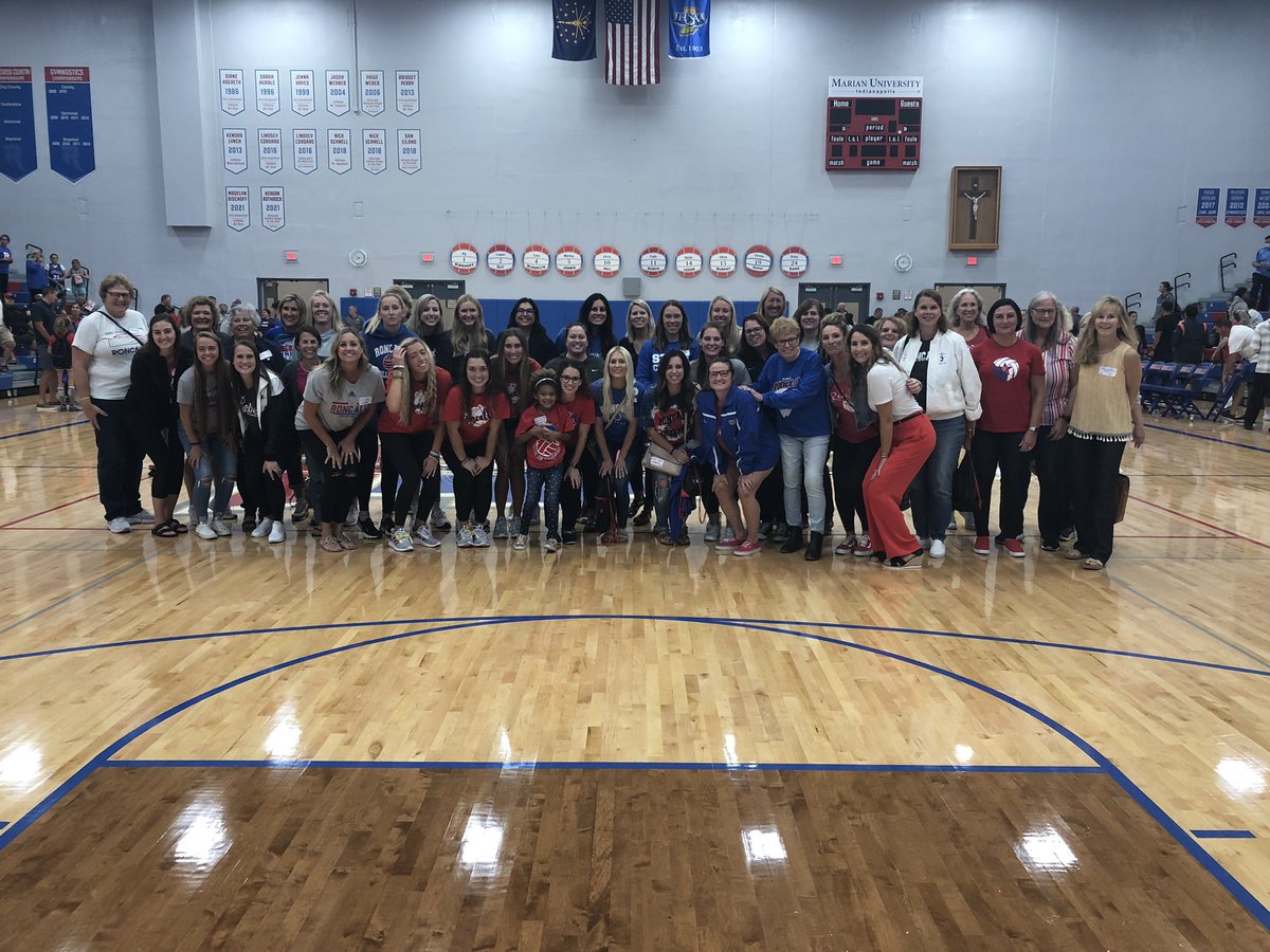 Roncalli_vball's tweet image. Last night we hosted our 1st annual Alumni Night &amp;amp; celebrated the 40th Anniversary of the 1981 State team &amp;amp; the 15th Anniversary of the 2006 team. This program and its history is something special! #excellencebecomestradition