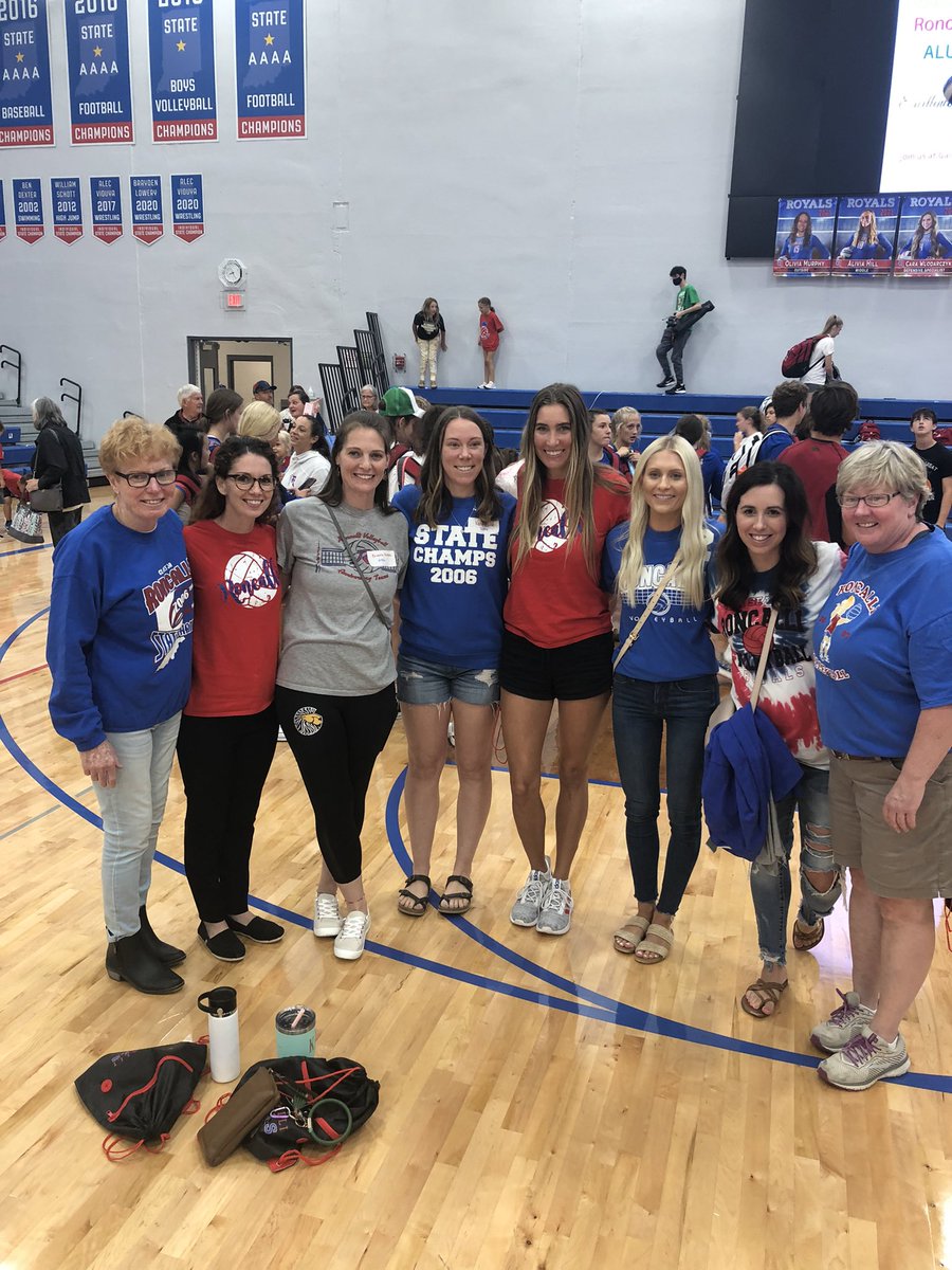 Roncalli_vball's tweet image. Last night we hosted our 1st annual Alumni Night &amp;amp; celebrated the 40th Anniversary of the 1981 State team &amp;amp; the 15th Anniversary of the 2006 team. This program and its history is something special! #excellencebecomestradition