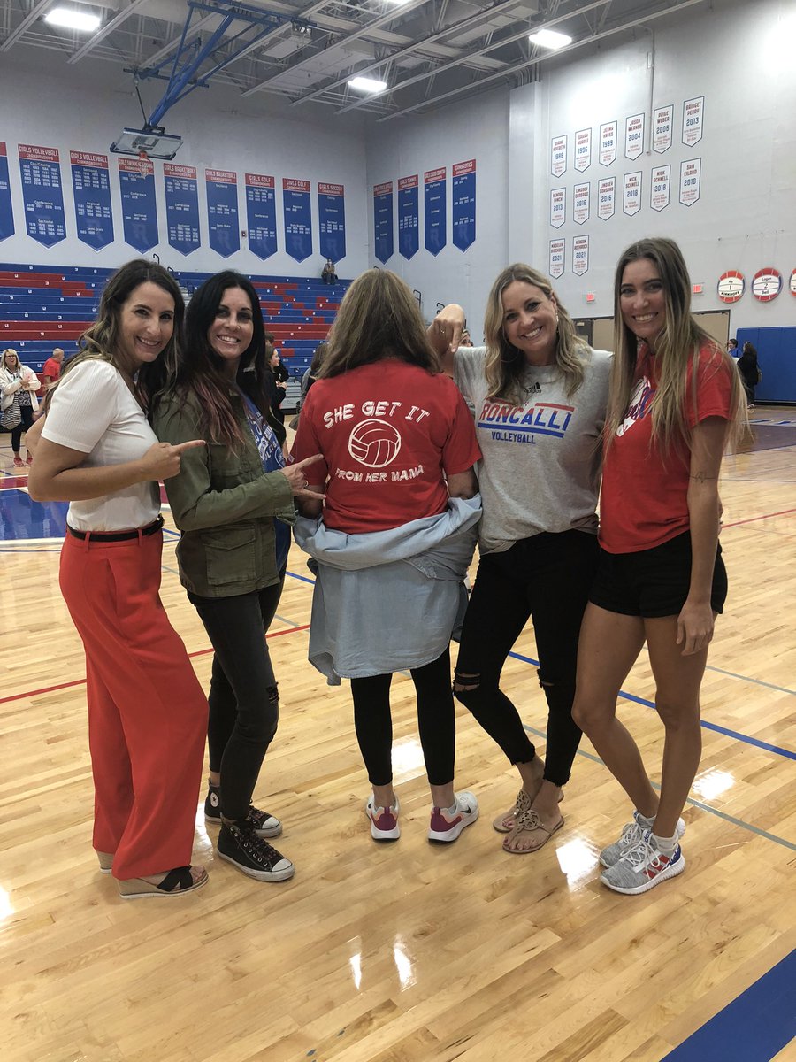 Roncalli_vball's tweet image. Last night we hosted our 1st annual Alumni Night &amp;amp; celebrated the 40th Anniversary of the 1981 State team &amp;amp; the 15th Anniversary of the 2006 team. This program and its history is something special! #excellencebecomestradition