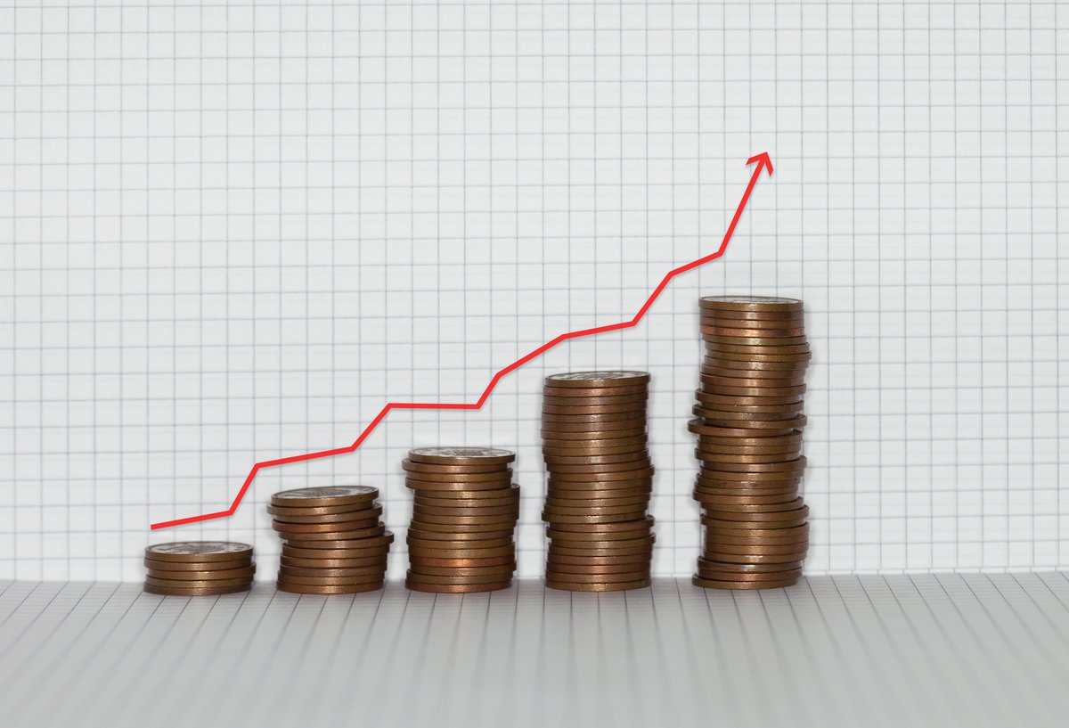 As #investors face the risk of higher #inflation, how can they protect their portfolios from inflation shocks? #ARXCFAInstitute cfainst.is/3hA0R9q