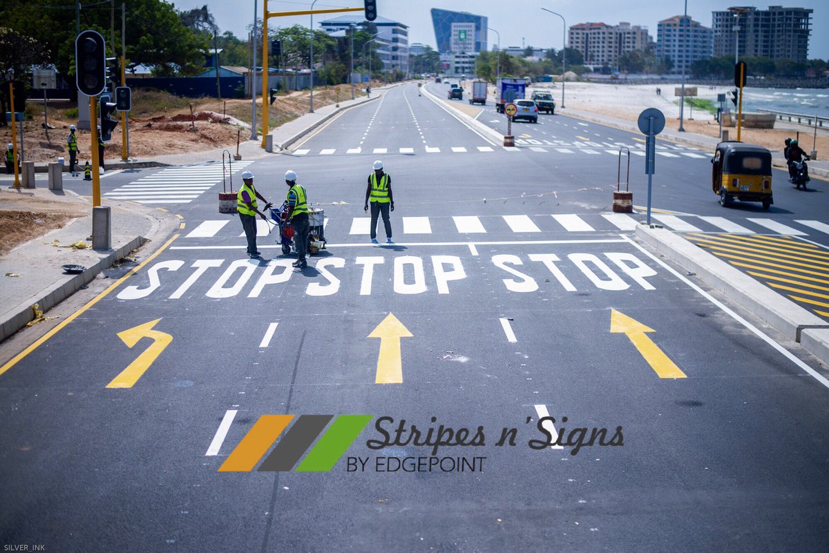 stripesnsigns's tweet photo. The early morning calmness…rise and shine

#StripesnSigns #RoadSigns #Safety #TrafficSigns #Roadmarking  #Asphalt #Thermoplasticpaint #Roadsafety #tanroads #tanroadstanzania #construction #ChinaRailwaySeventhGroup #DaresSalaam #Selanderbridge #CRSG #ChinaRailwaySeventhGroup https://t.co/r6R40lPjN1