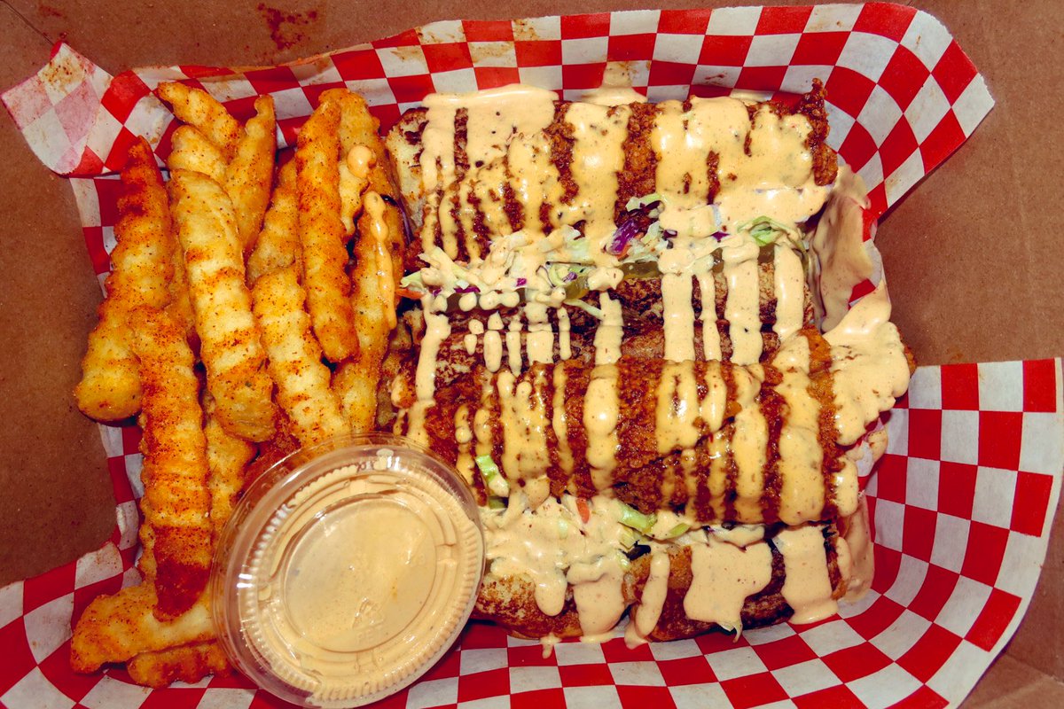 Order now online to avoid the wait! 😋

Link to order: hawaiianhotchicken.square.site