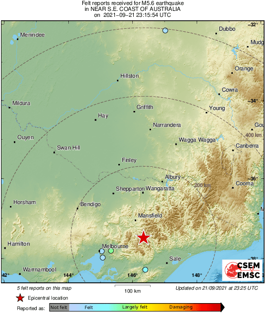 LastQuake's tweet image. Moderate #earthquake shakes Near S.E. Coast of Australia 10 min ago. Map of eyewitnesses' felt reports: