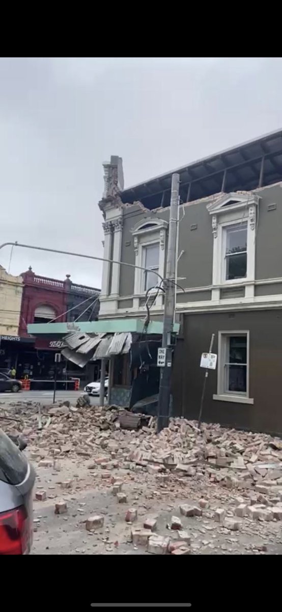 This photo is circulating of the damage on Chapel St. Hopefully no one is hurt. #earthquake Uncle in Traralgon said things were flying off his shelves and his house turned to jelly.