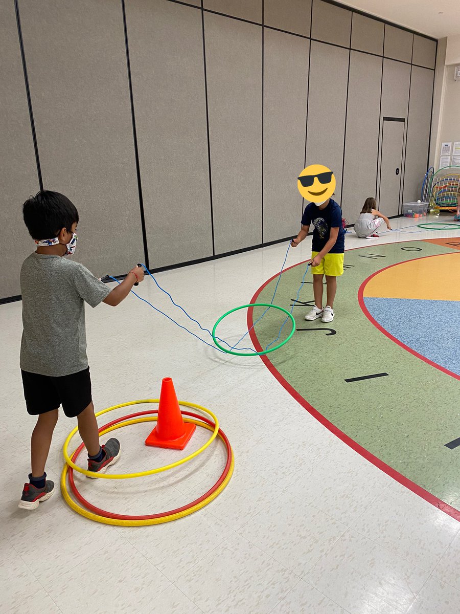 Mrs. Mills tweet media