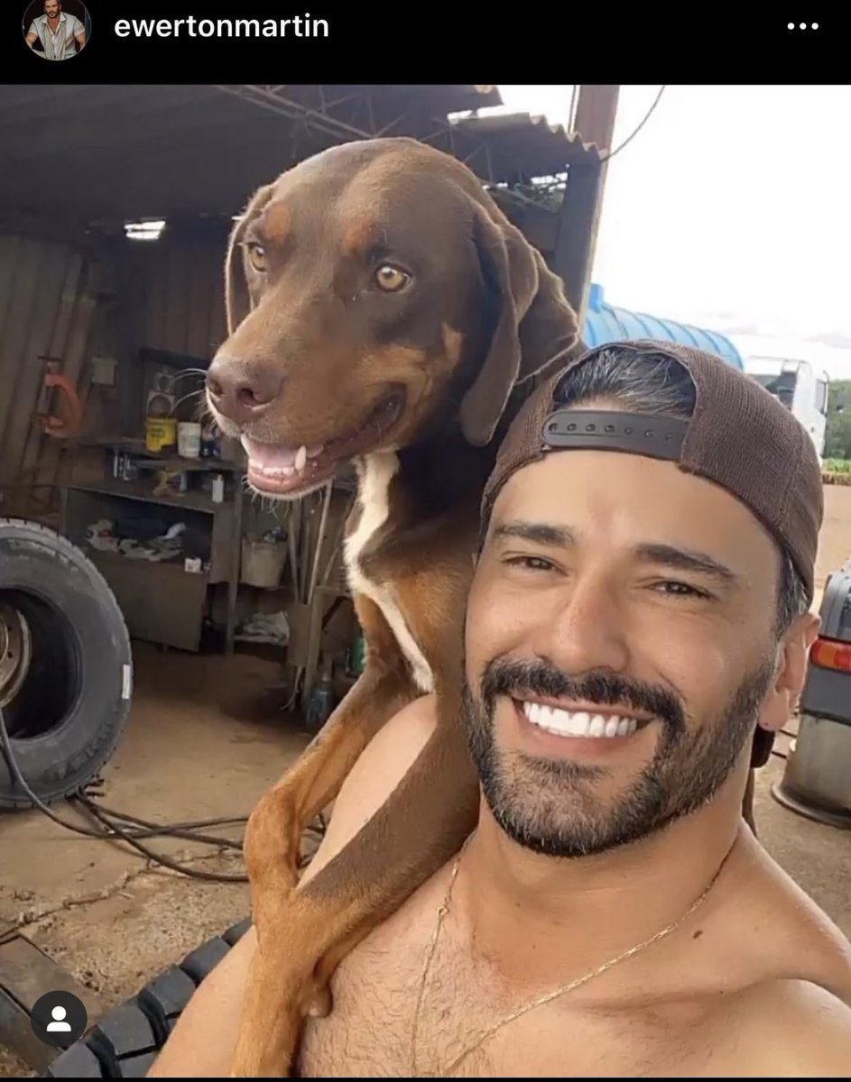 quasemiss's tweet photo. Inveja de você?

Inveja eu tenho da Joelma, que trocou o Chimbinha por esse agroboy aqui https://t.co/5nrUyX5Org