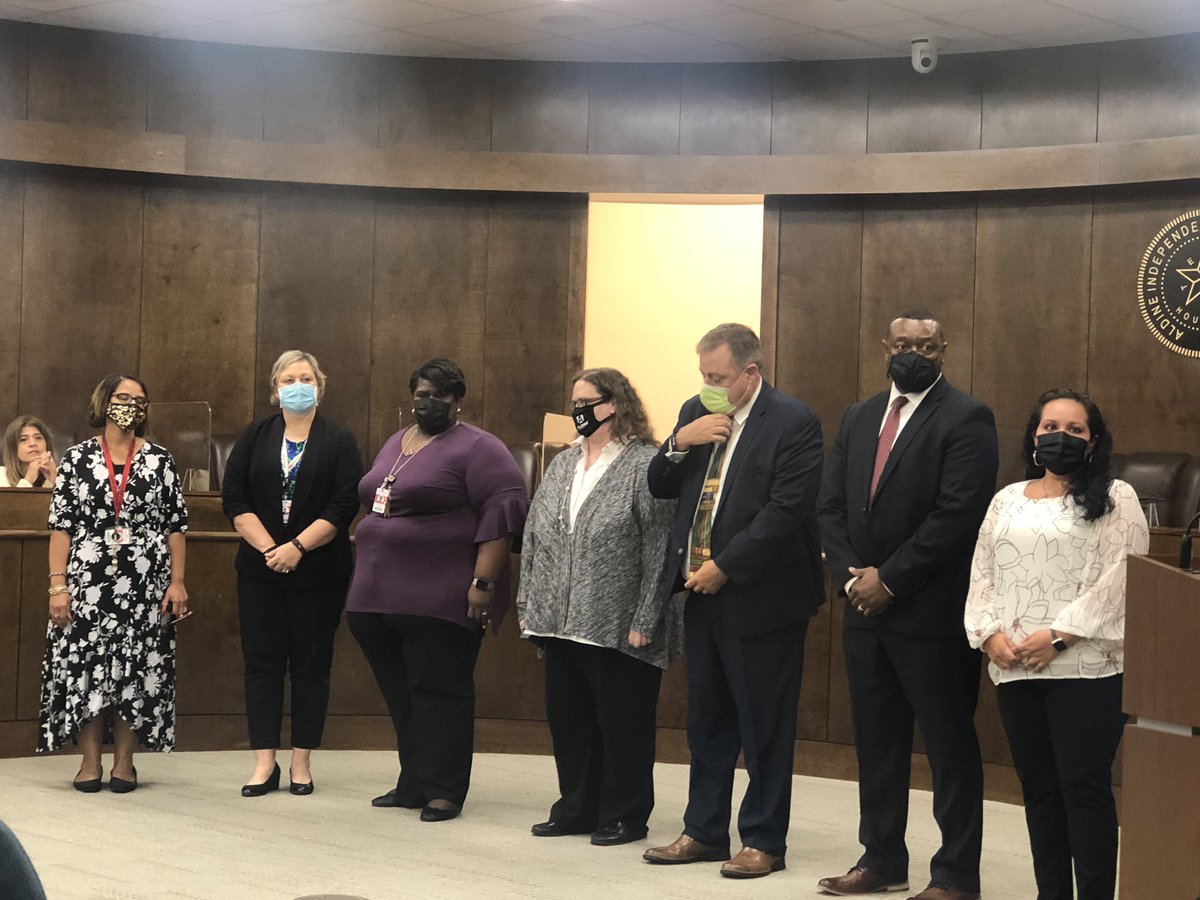Patricia Rodriguez (@patriciarod19) on Twitter photo Our āGoing for the Goldā leaders!! So proud of you! Honoring our Summer Champions. <a href="/RosalindBurns9/">Rosalind Burns</a> <a href="/JonesECPKK_AISD/">Jones EC/PK/K School</a> Thank you for leading this work Principal Burns!! Our āGoing for the Goldā leaders!! So proud of you! Honoring our Summer Champions. <a href="/RosalindBurns9/">Rosalind Burns</a> <a href="/JonesECPKK_AISD/">Jones EC/PK/K School</a> Thank you for leading this work Principal Burns!!