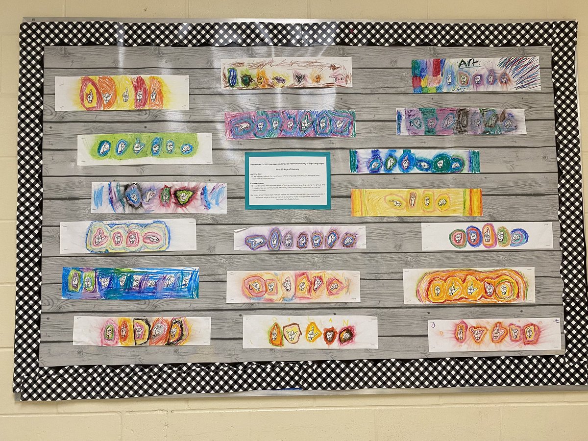 kcookclass's tweet photo. We are really proud of our hard work to show multilingualism in our school and classroom 🤍 @OrchardParkGr3 @OrchardParkPS @scdsbELL https://t.co/m5UgBMdVtB