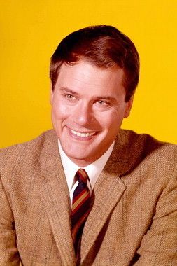Happy birthday to \"I Dream Of Jeannie\" and \"Dallas\" star, Larry Hagman, born on this date, September 21, 1934. 