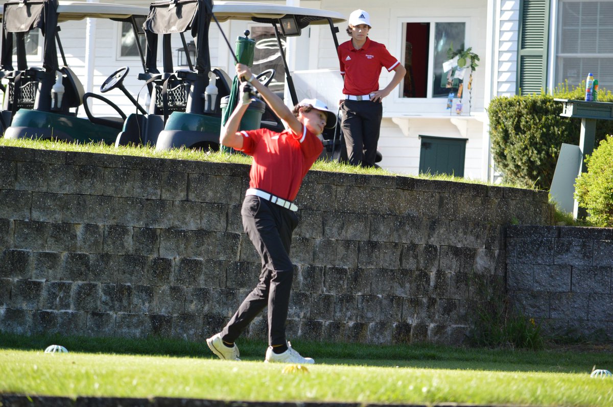 GolfRmhs's tweet photo. Vs. Burlington 9/21/2021 https://t.co/DtFFLewmqc