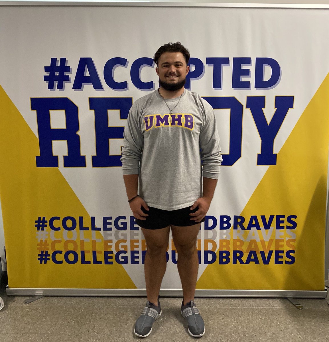 CISDCCMR's tweet photo. We have another #collegeboundbrave! Help us congratulate Joshua Queneau for getting accepted to the University of Mary Hardin Baylor and Hardin-Simmons University! https://t.co/ySQ6OHyBdr