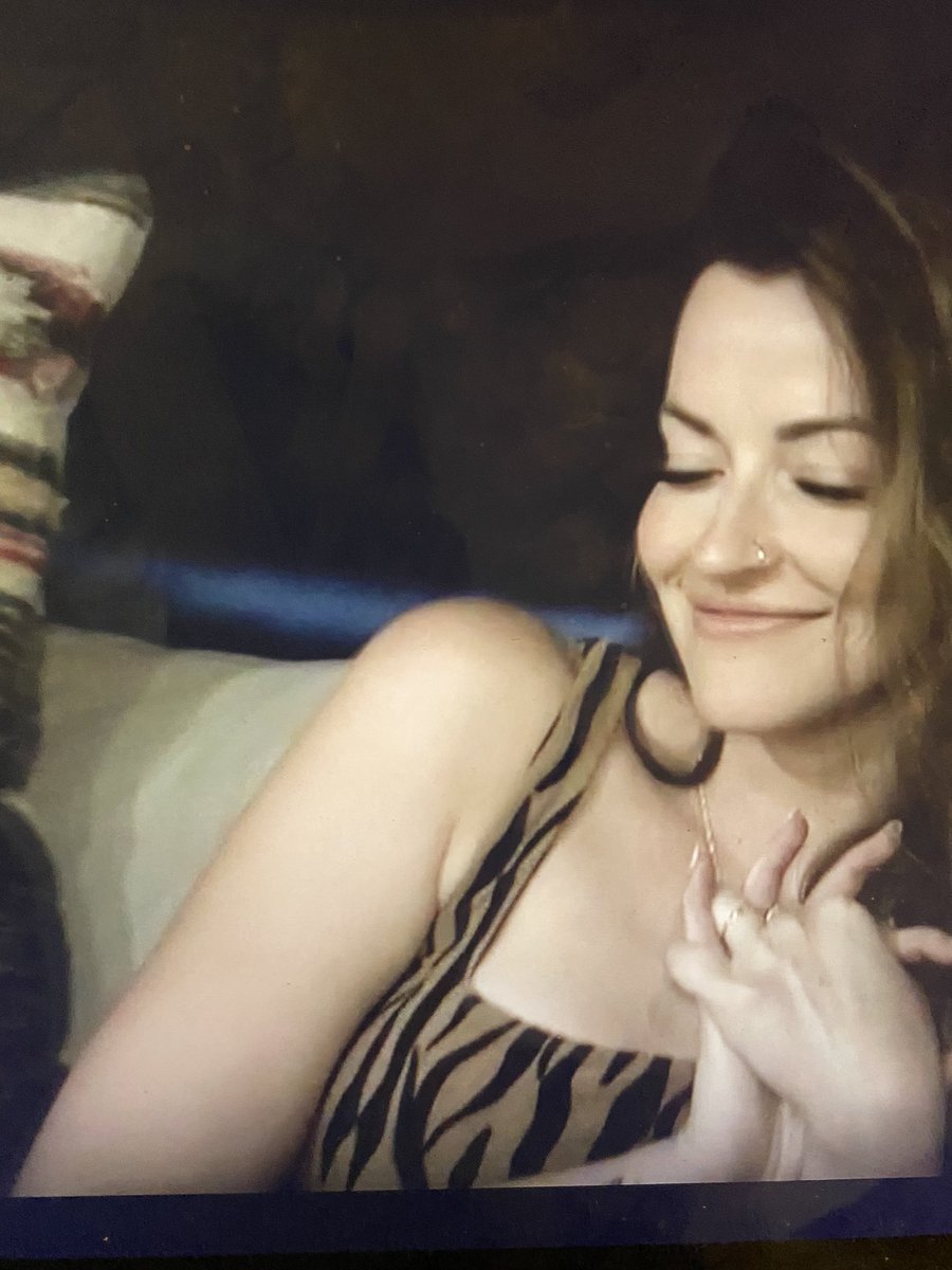 tossons1's tweet photo. Not the vagina poetry again 😭😭#BachelorInParadise https://t.co/AyISvWLTZw