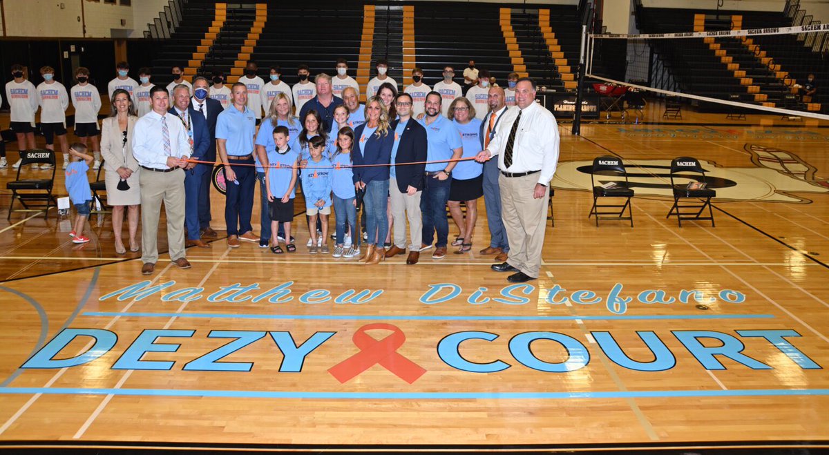 ChrisVaccaro's tweet photo. Today it was my honor to help preserve the legacy of our friend and Sachem legend Matt DiStefano, who's name will forever grace the high school's court. 

I inducted Dezy into the Sachem Athletic HOF and @SuffolkHOF and this now marks the biggest honor of them all. 🧡 https://t.co/K3B8JLeiC3
