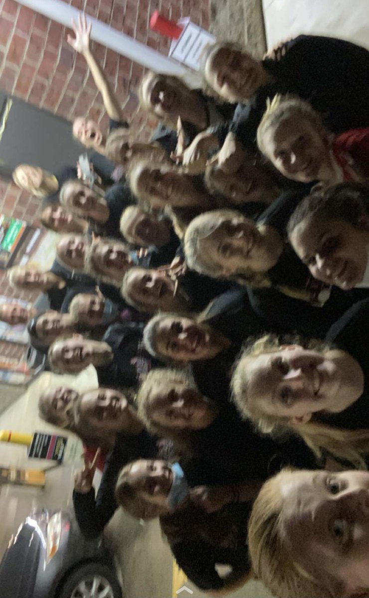 Stranded in Huber Heights!! 🚌😎 #busgonebad #brokenbus #wehavehomework #2hourdelayplease