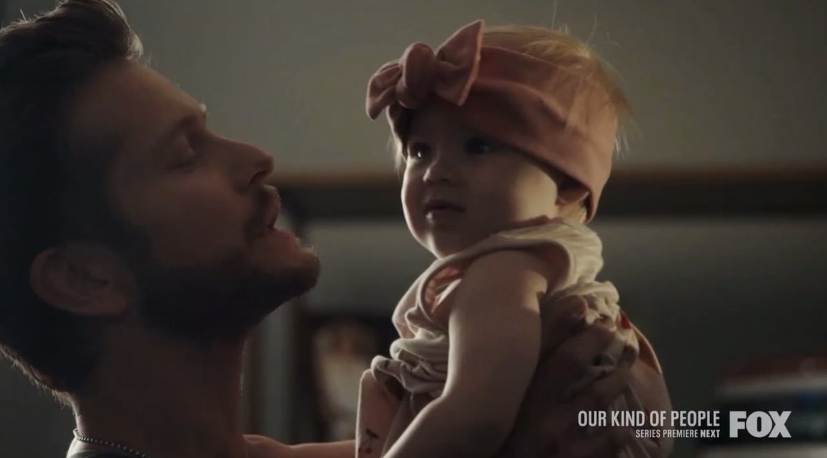 bookishelli's tweet photo. gigi and daddy 🤍 #TheResident https://t.co/cxrZHBLYpC