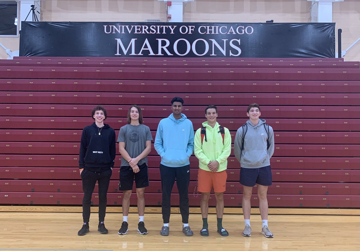 Today we welcomed our first-years to campus for orientation week. We are very excited to finally have them on campus with us, and for their next four years as Maroons! #UChicago2025