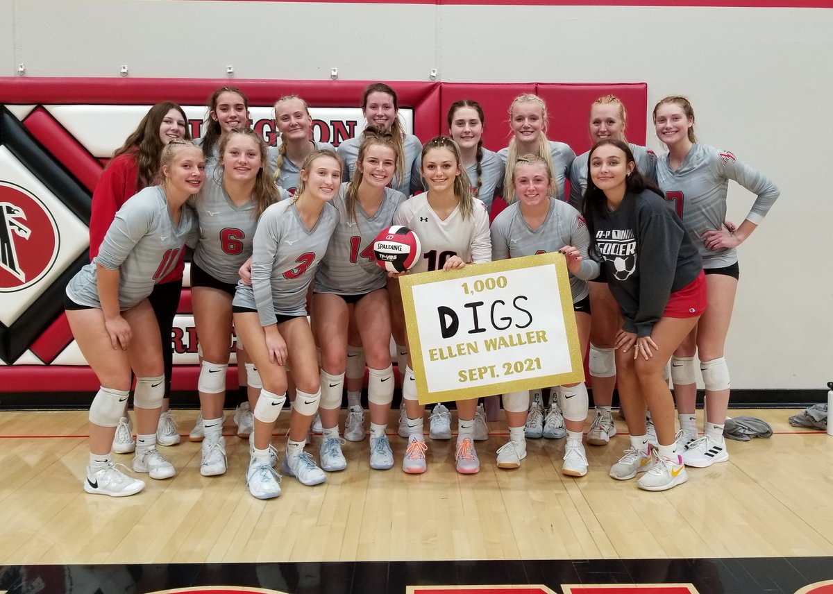 Aplington-Parkersburg junior libero Ellen Waller reached 1,000 career digs tonight. <a href="/IGHSAU/">IGHSAU</a> #iahsvb